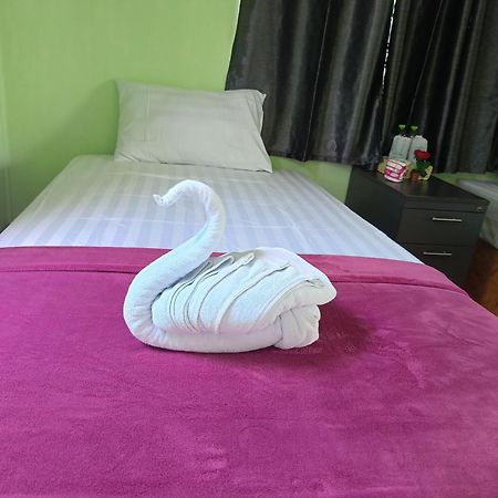 Bussaracum Resort Kanchanaburi City Exteriör bild
