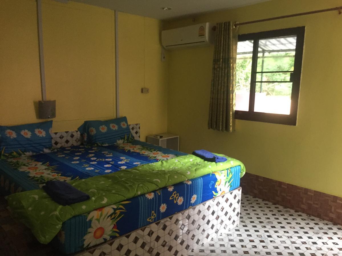 Bussaracum Resort Kanchanaburi City Exteriör bild